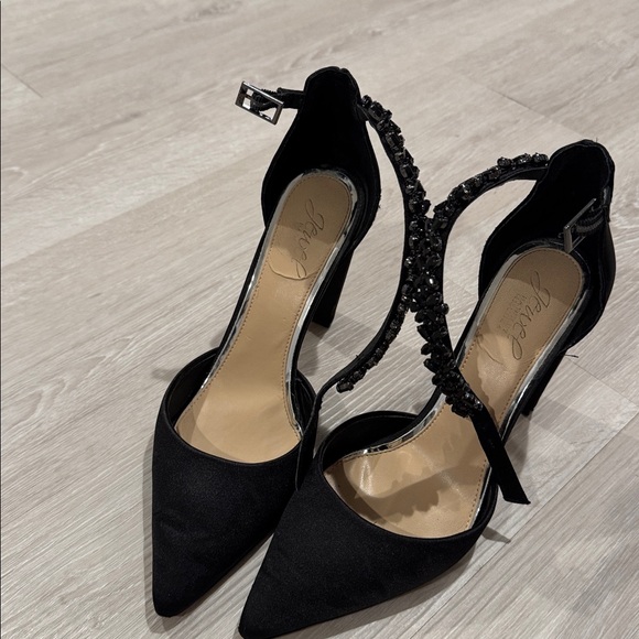 Jewel Badgley Mischka Shoes - Jewel Badgley Mischka Black Heels